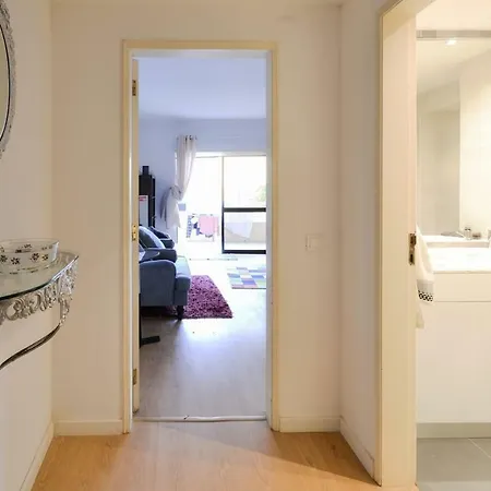 Apartmán Seaside - 2 Mins From The Sea! *