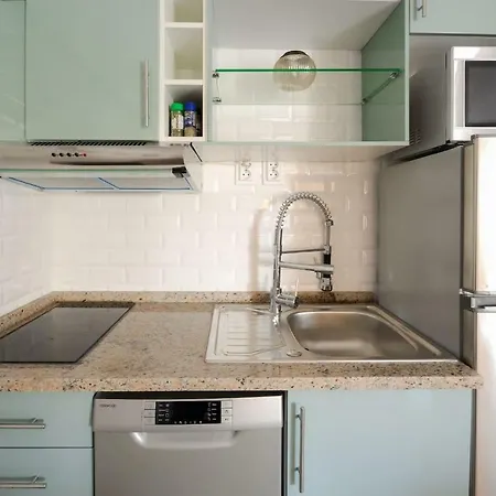 Seaside - 2 Mins From The Sea! Апартаменты Виламура